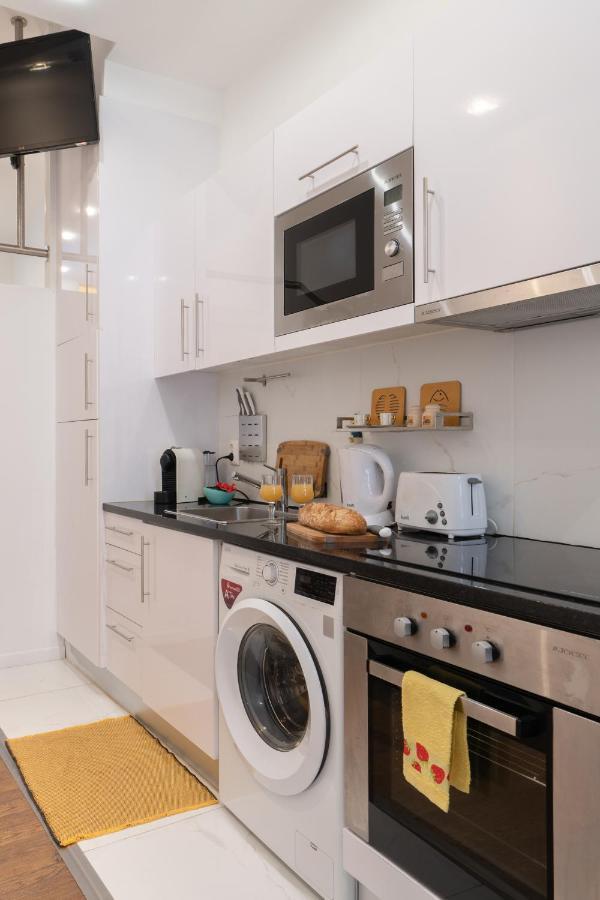 Central Apartamento 0 Ac Metro Nearby Порто Екстериор снимка