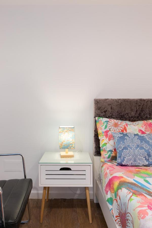 Central Apartamento 0 Ac Metro Nearby Порто Екстериор снимка
